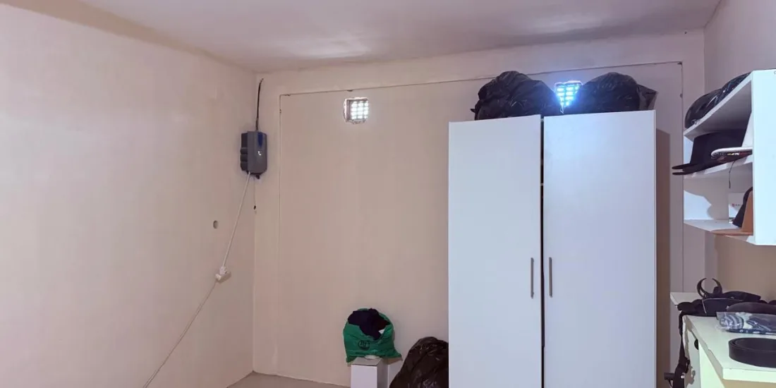 Obra Inacabada — Terreno em L, Chinonanquila