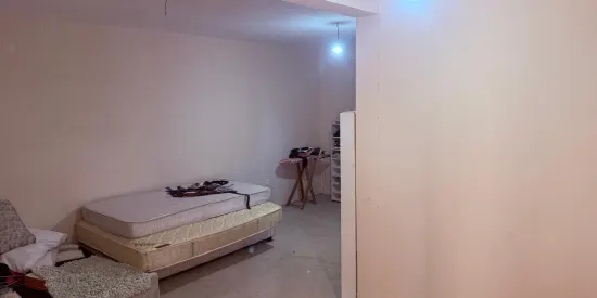 Obra Inacabada — Terreno em L, Chinonanquila