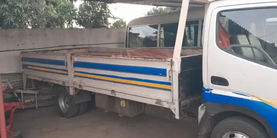 Hino Dutro
